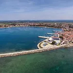 Amazing Apartment In Umag With Wifi