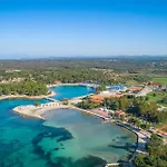 Amazing Apartment In Umag With Wifi